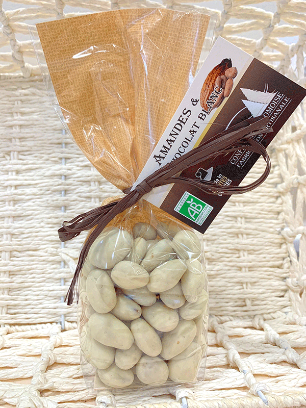 Amandes enrobées de chocolat blanc bio - La Confiserie Géromoise